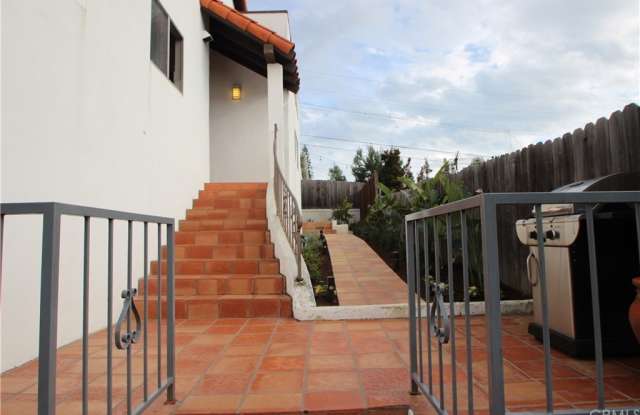 108 E Avenida Junipero Gallery 3