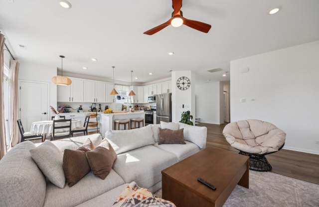 Charming 2BR + Office Room in Oswego - 714 Alberta Avenue, Oswego, IL 60543