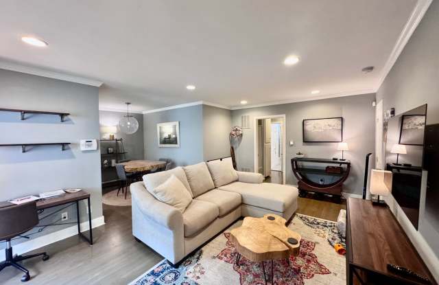 Furnished Santa Monica one bedroom - 937 5th Street, Santa Monica, CA 90403