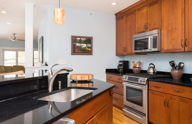 198 Islington Street - 198 Islington Street, Portsmouth, NH 03801