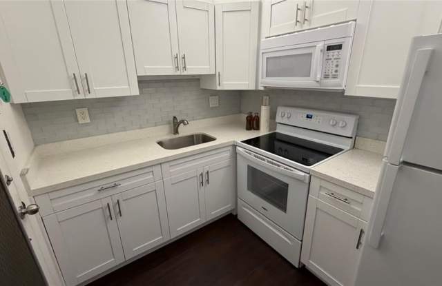 3040 NE 16th Ave photos photos 3040 NE 16th Ave photos photos