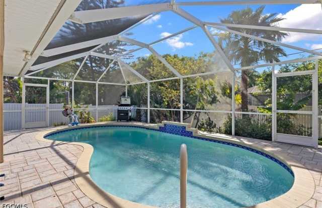 4810 SW 25th Place Gallery 2