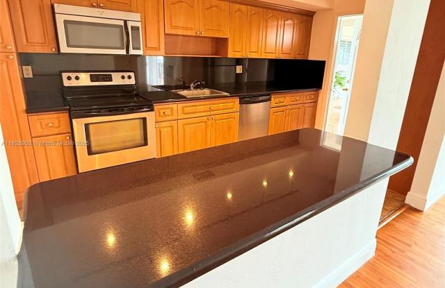 1316 NE 105th St photos photos
