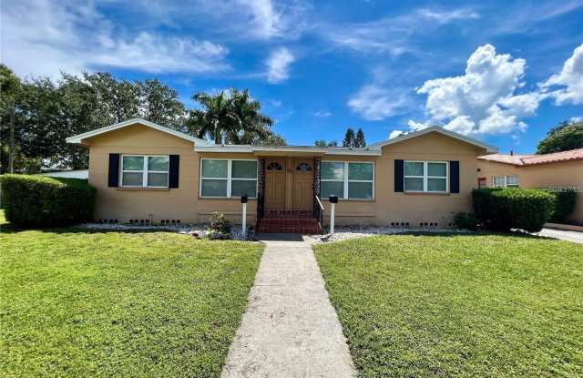 135 RICARDO WAY NE photos photos