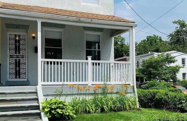 27 E SPRING AVENUE photos photos