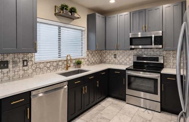 30039 MOSSBANK Drive Gallery 4