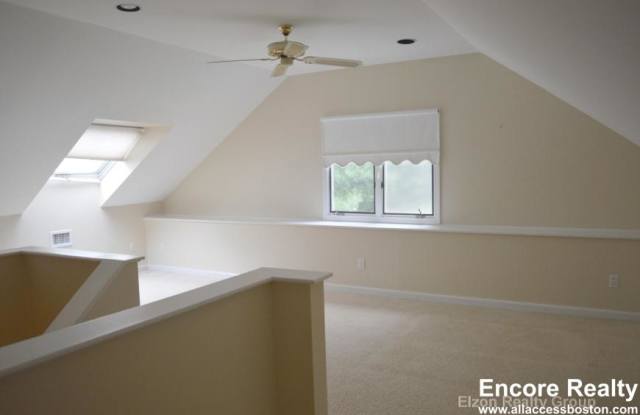 50 Undine Rd. Gallery 4