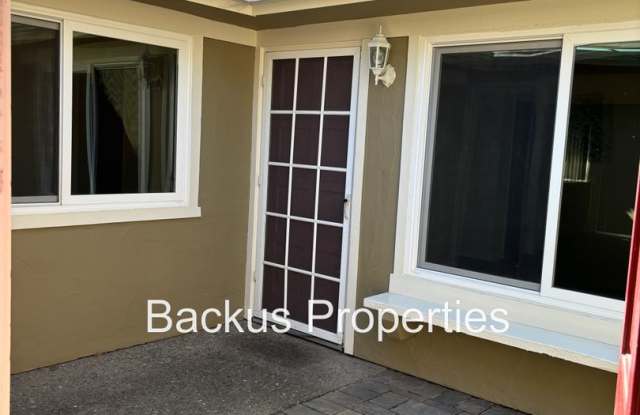 Wonderful condo in great location Gallery 3