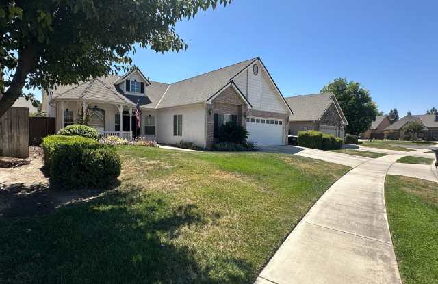 NW Visalia home with Solar coming soon! photos photos