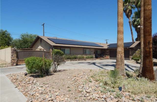 2712 W Oakey Boulevard photos photos