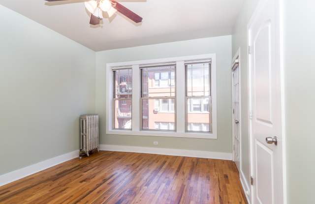 4601-17 N. Dover St./1360-70 W. Wilson Ave. - 1360-1 Gallery 2