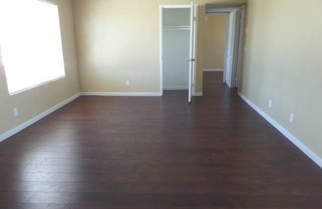 4404 Plaza Vista - Unit D photos photos