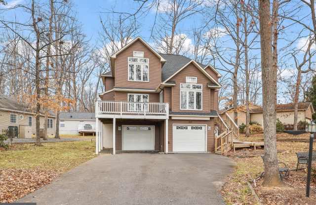 105 MOUNT VERNON Court photos photos