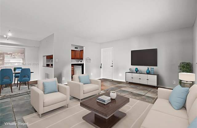 3083 N Oakland Forest Dr photos photos