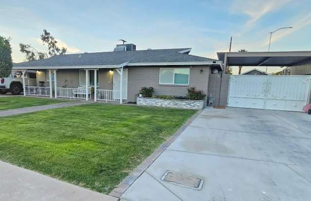 1424 W 6th Place photos photos