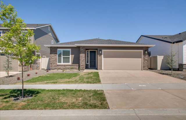 Stylish New Star Home with Resort-Style Perks photos photos