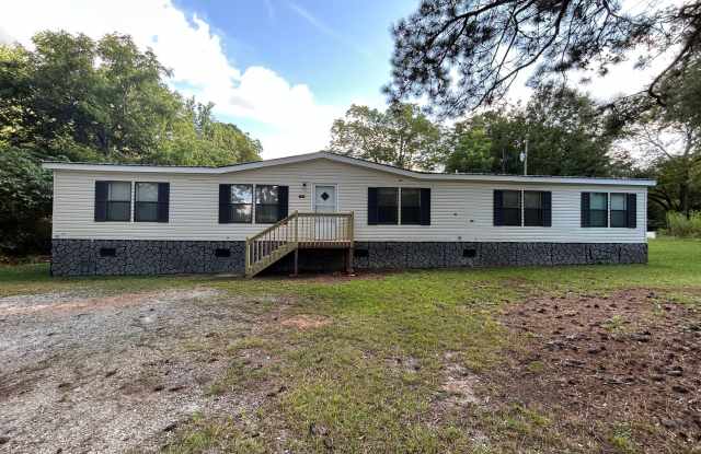 A Home To Grow In To - 1090 Lake Paradise Road, Carroll County, GA 30180