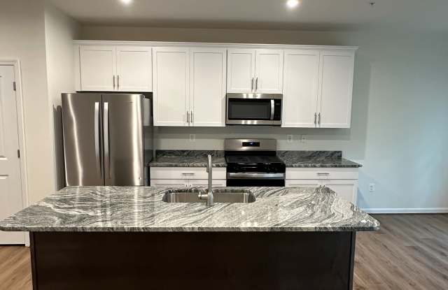 1102 Thomas Trail photos photos