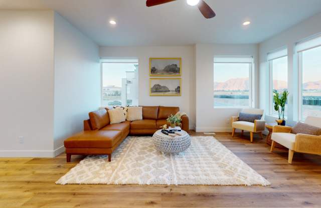 1812 N 510 W - 12 Gallery 4