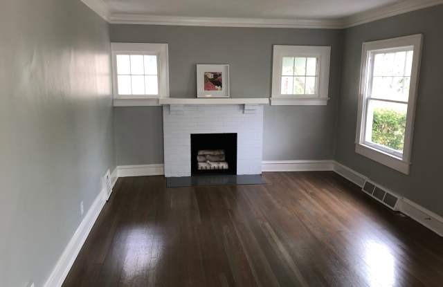 4954 Westwood Ter Gallery 2