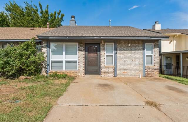 208 Hudson Pl Gallery 1