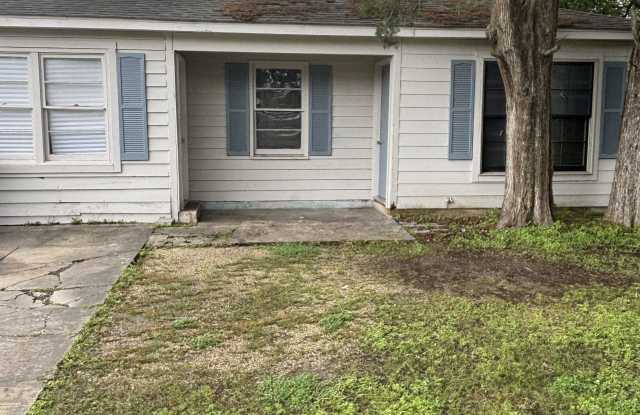 410 Dale Street - 1 photos photos