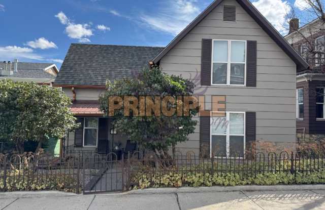 Historical furnished house in uptown Butte photos photos