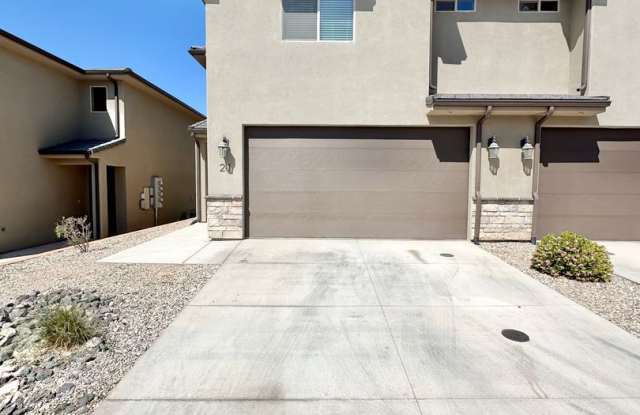 Tortoise Rock Dr Townhome! photos photos