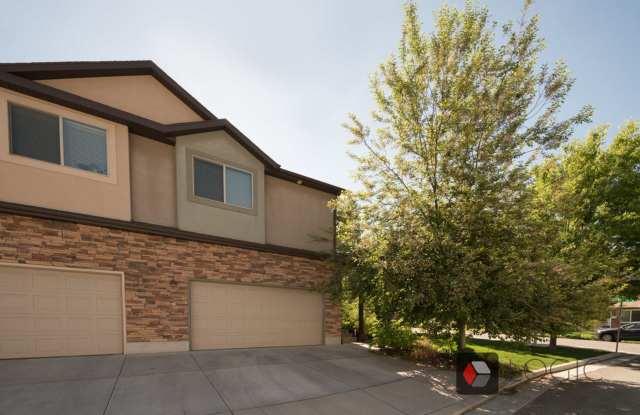 Stunning Row End Townhome In Excellent Location! photos photos