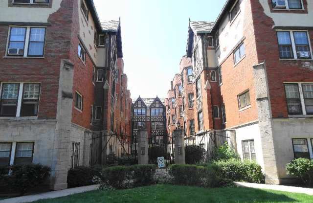 7121 North Paulina St. - 7121 North Paulina Street, Chicago, IL 60626