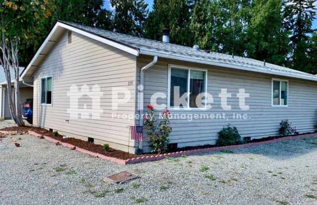 3555 Capstone Avenue - 3555 Capstone Avenue, Bremerton, WA 98310