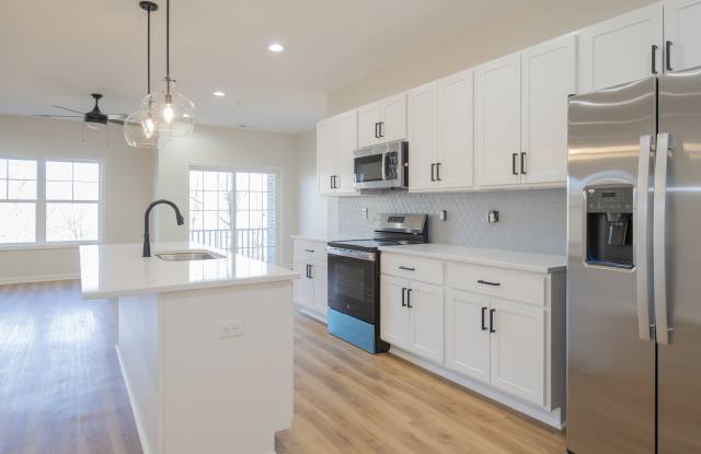 128 Brenleigh Court - 104 Gallery 3