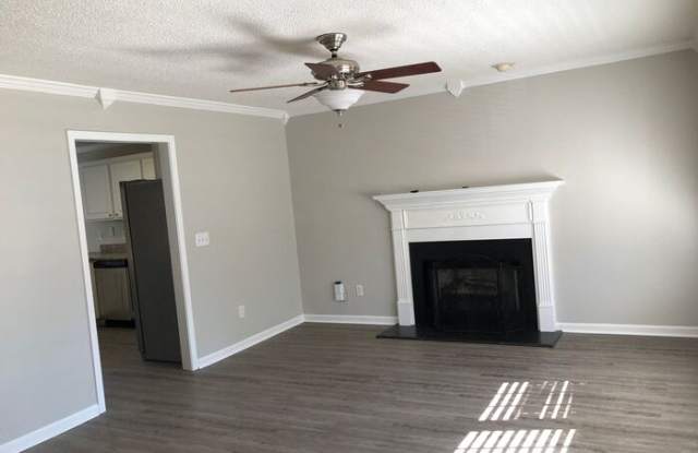 2824 Glastonbury Road Gallery 2