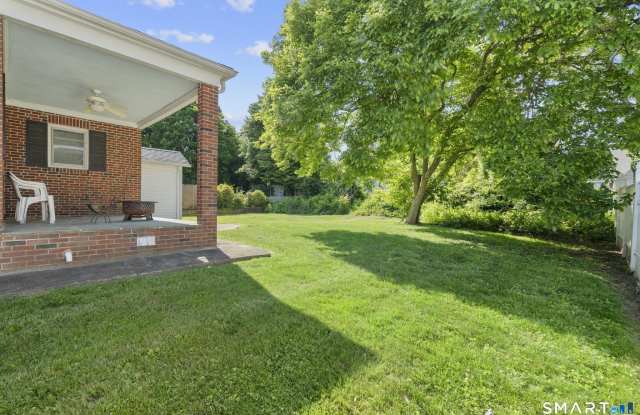 2478 Old Town Road Gallery 3
