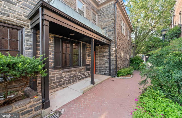 840 W LANCASTER AVENUE photos photos
