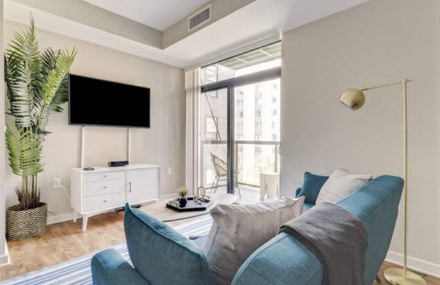 406 4th St NW - 406 4th St SE, Washington, DC 20003
