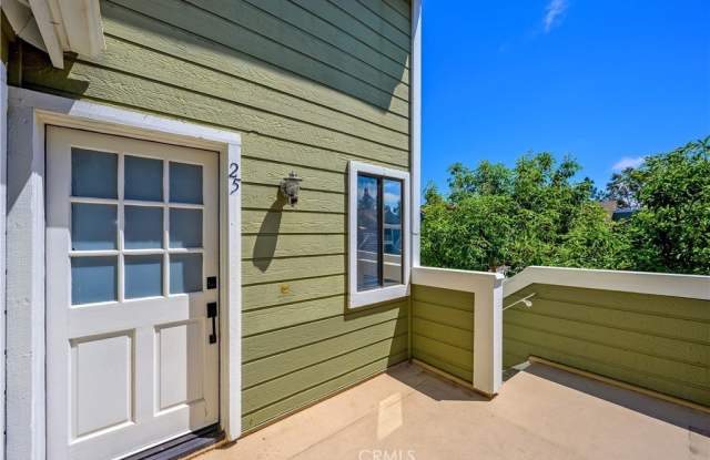 25 Clover Lane photos photos