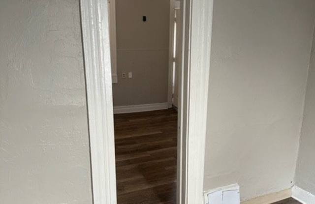 2109 Halstead Avenue Gallery 3