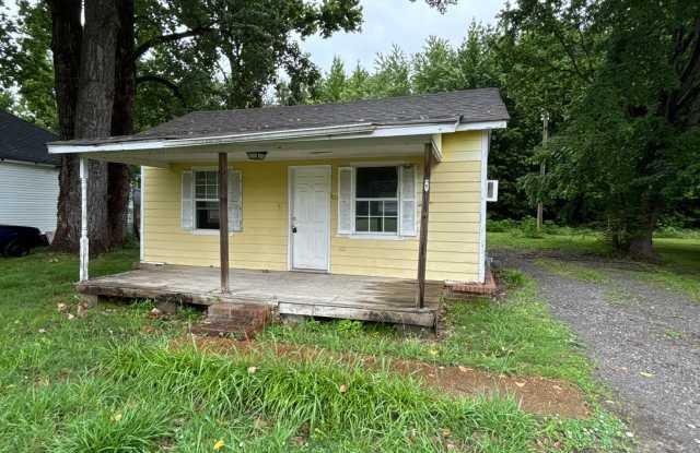 102 Tuxedo Dr. photos photos
