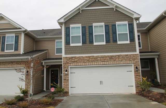 2431 Palmdale Walk Drive Gallery 2
