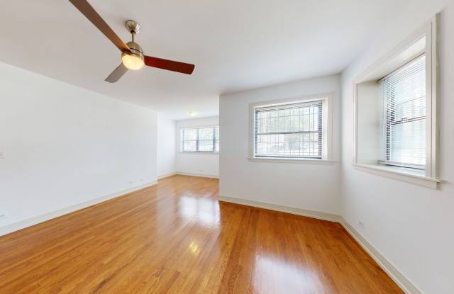 5234-5244 S. Ingleside Ave. Gallery 4