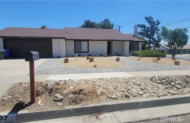 2403 N Teakwood Avenue photos photos