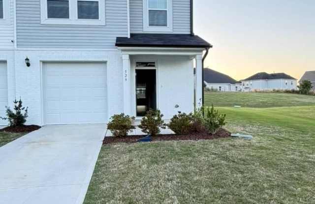 529 Eversden Drive Gallery 3