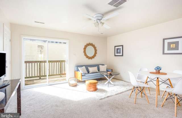 5237 CROWSON Avenue unit: 7 photos photos