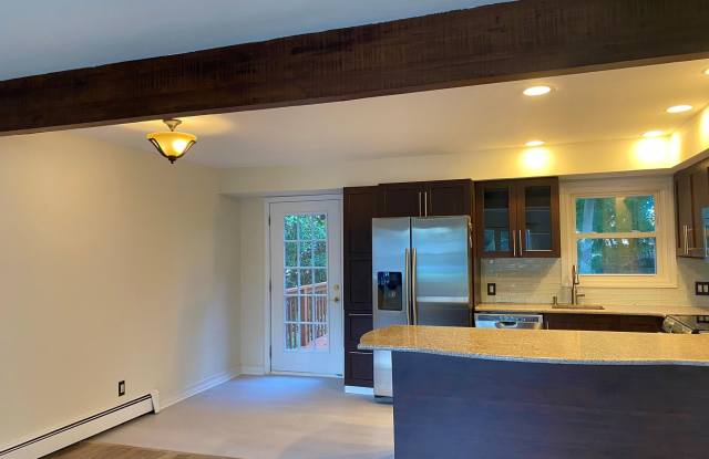 7 Skyview Place Gallery 4