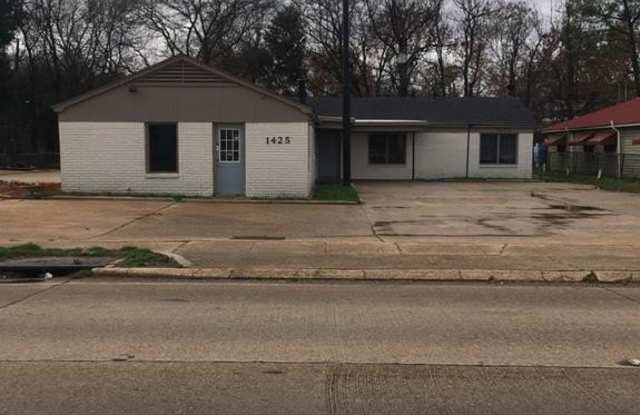 1425 Airline Drive photos photos