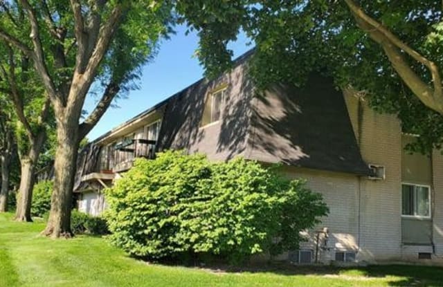 19810 W Twelve Mile Gallery 2