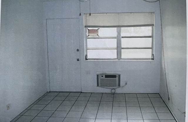 125 Northeast 30th Court - 125 Northeast 30th Court, Wilton Manors, FL 33334 125 Northeast 30th Court - 125 Northeast 30th Court, Wilton Manors, FL 33334