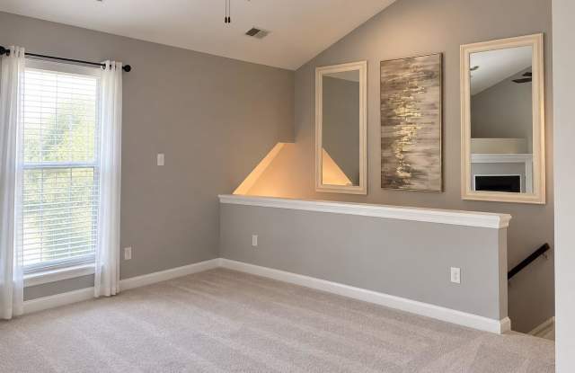25272 Riffleford Square Gallery 2
