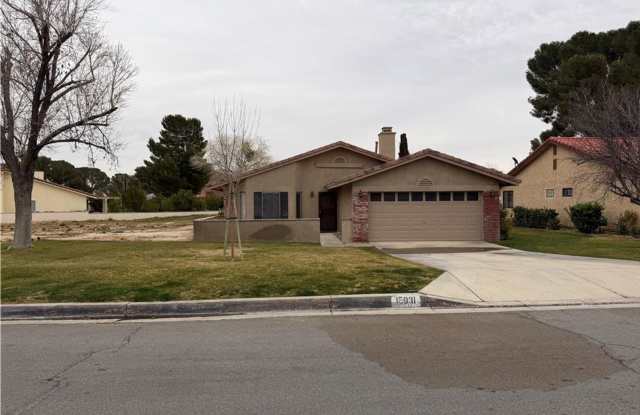 Charming 3 Bedroom, 2 Bath Rental Home photos photos